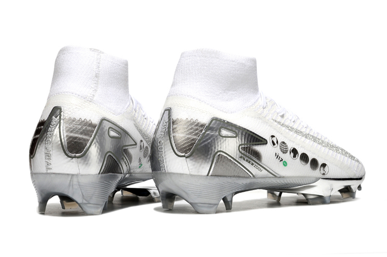 Superfly 10 Elite FG - Vini Jr Silver