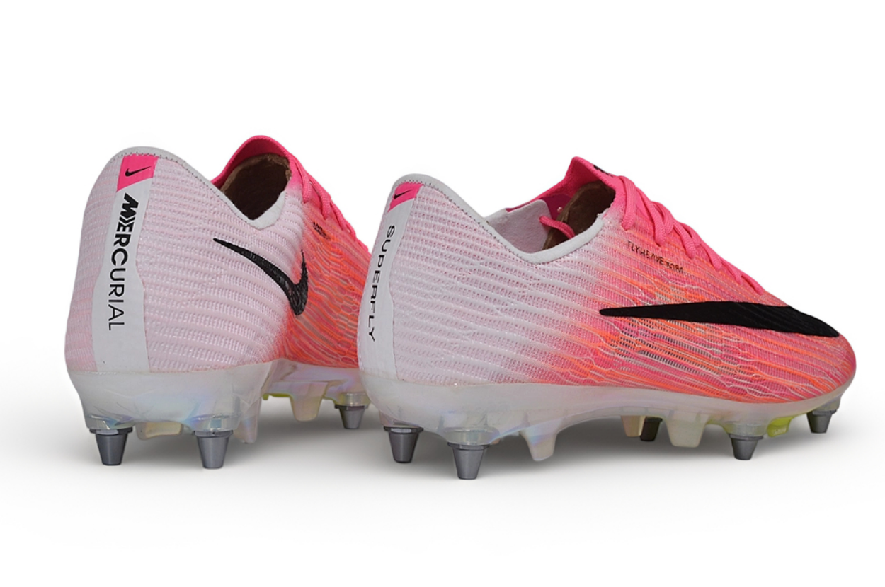 Superfly 11 Elite SG - World Cup 'Breakout' Pack