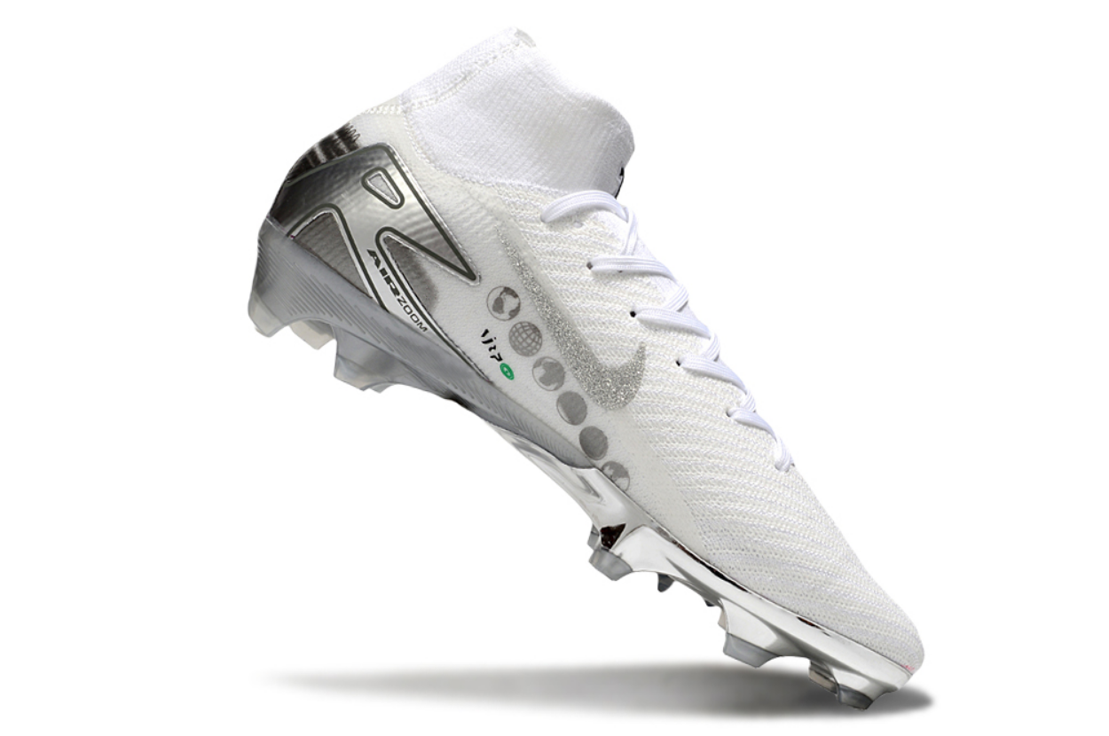 Superfly 10 Elite FG - Vini Jr Silver