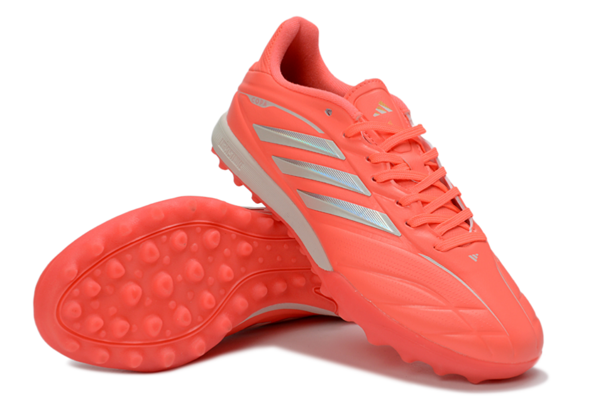 Copa Pure 4 Elite TF - World Cup 'Road to Glory' Pack