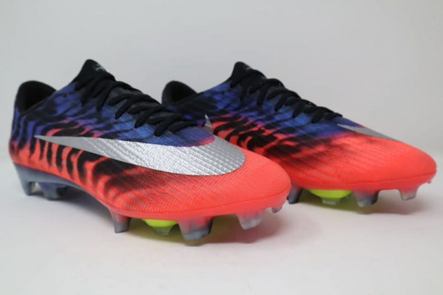 Superfly 11 Elite FG - Scorpion Pack
