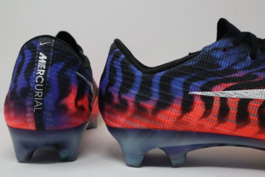 Superfly 11 Elite FG - Scorpion Pack